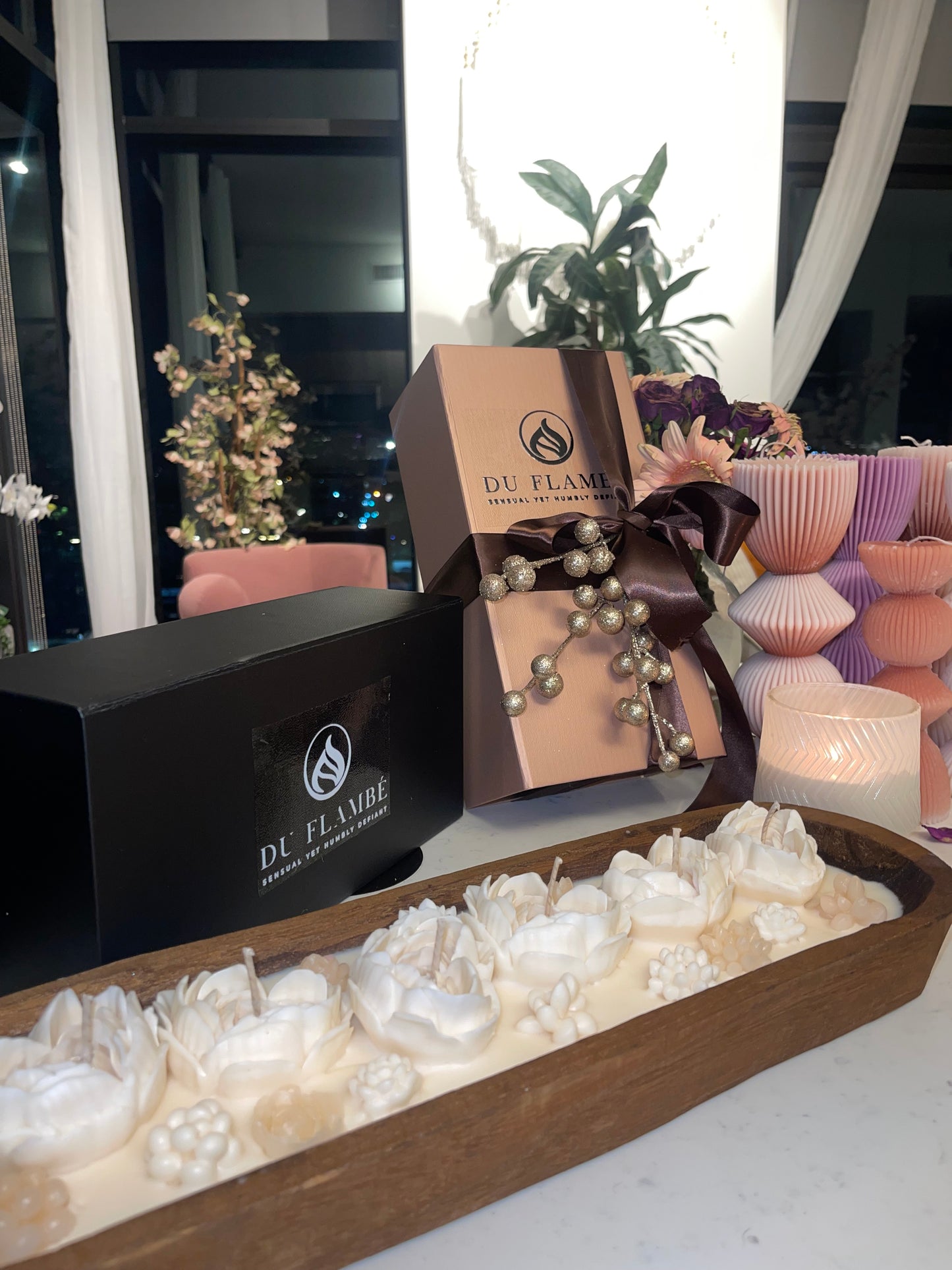 20-Inch Cremewood Floral Candlelight Centerpiece (Unscented)