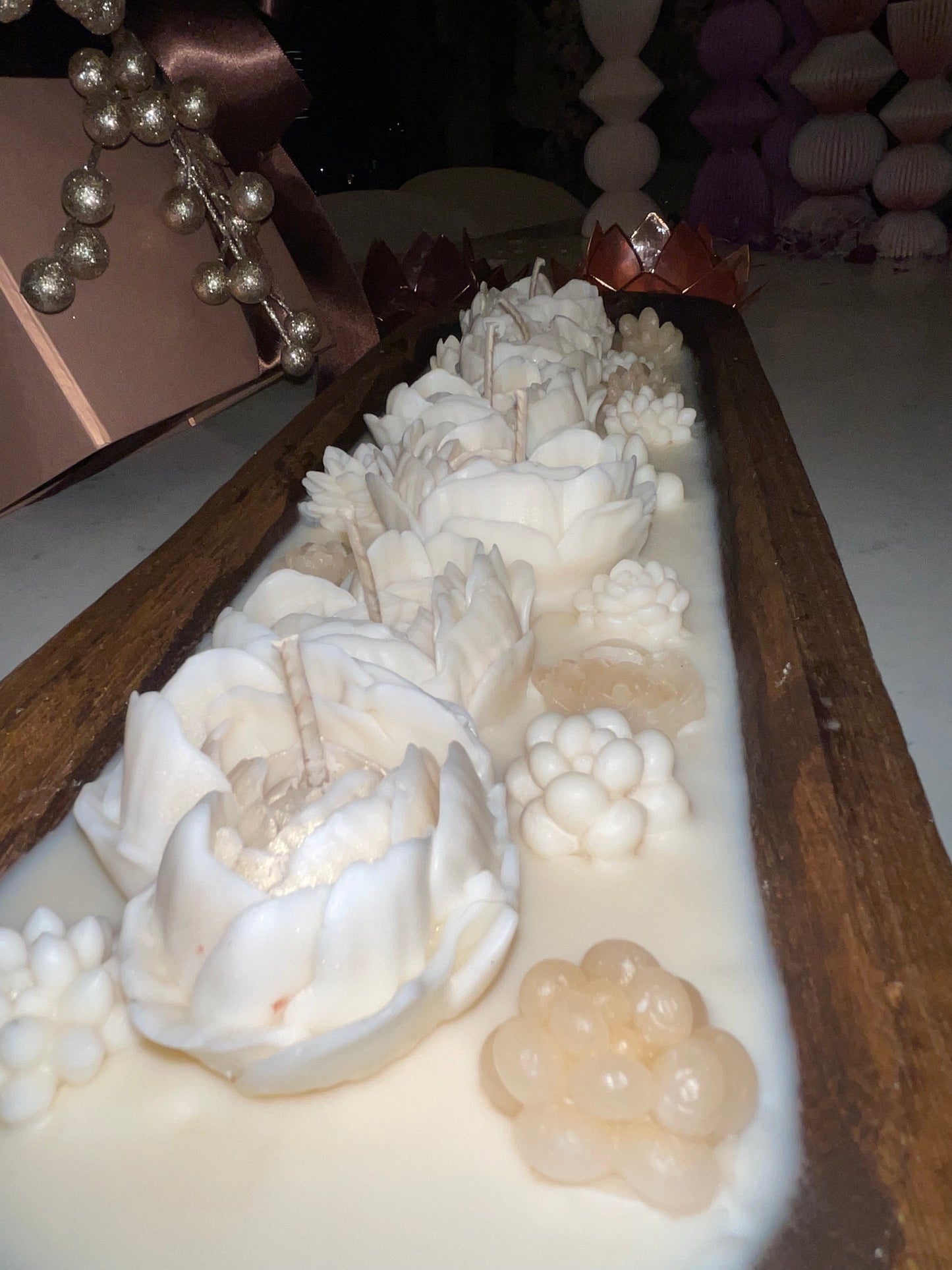 20-Inch Cremewood Floral Candlelight Centerpiece (Unscented)